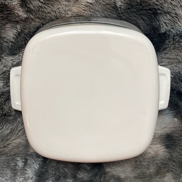 Corning Ware WILDFLOWER 11/2 Qt. A- 1
1/2-B Casserole Dish w/ A-7-C-1 Lid - Picture 7 of 16